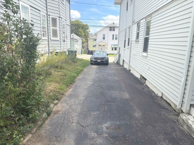 23 Oakland St. 23, Watertown, MA 02472