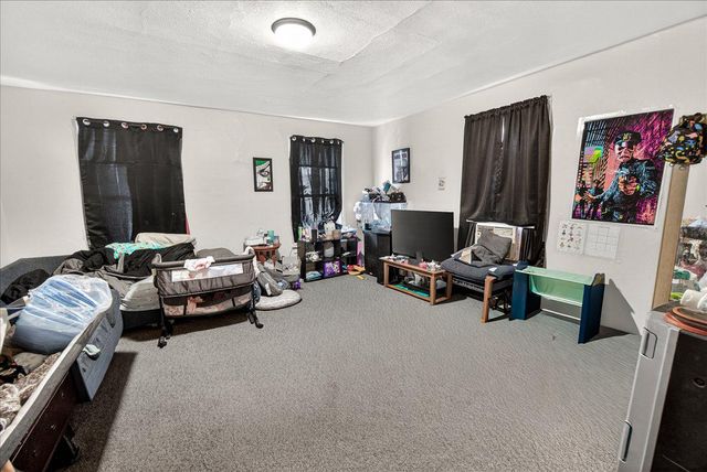 228 S LOCUST, Hagerstown, MD 21740