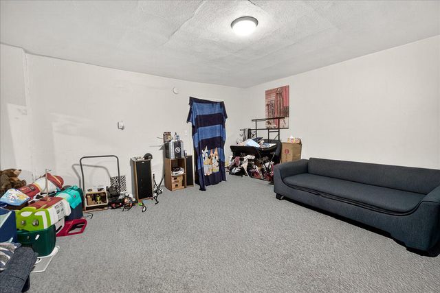 228 S LOCUST, Hagerstown, MD 21740
