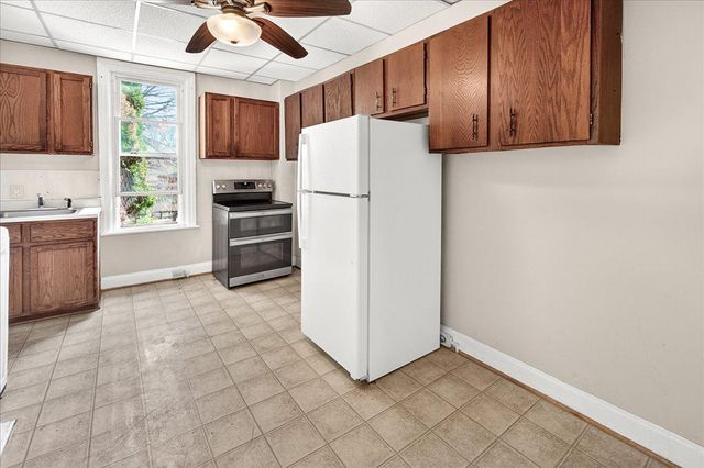 228 S LOCUST, Hagerstown, MD 21740