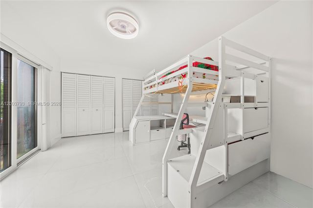 4089 Forest Hill Dr, Cooper City, FL 33026