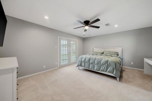 2819 Heritage Colony Drive, Webster, TX 77598