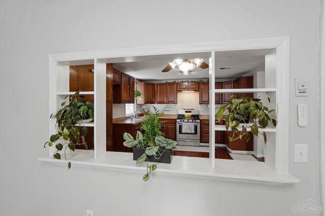 100 Broadway, Loveland, OH 45140