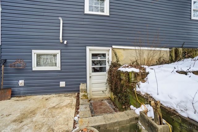 100 Broadway, Loveland, OH 45140