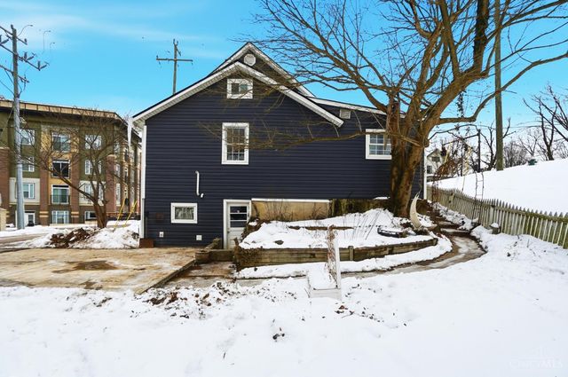 100 Broadway, Loveland, OH 45140