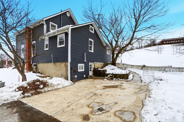 100 Broadway, Loveland, OH 45140