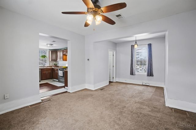 100 Broadway, Loveland, OH 45140