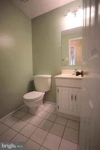 10052 COLEBROOK AVE, Potomac, MD 20854