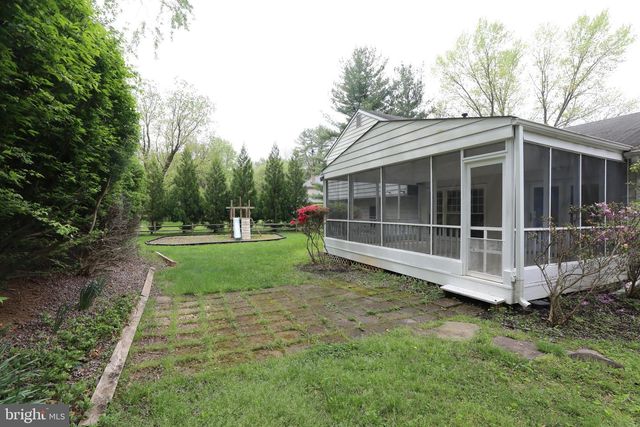 10052 COLEBROOK AVE, Potomac, MD 20854