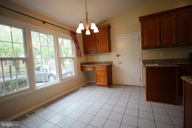10052 COLEBROOK AVE, Potomac, MD 20854
