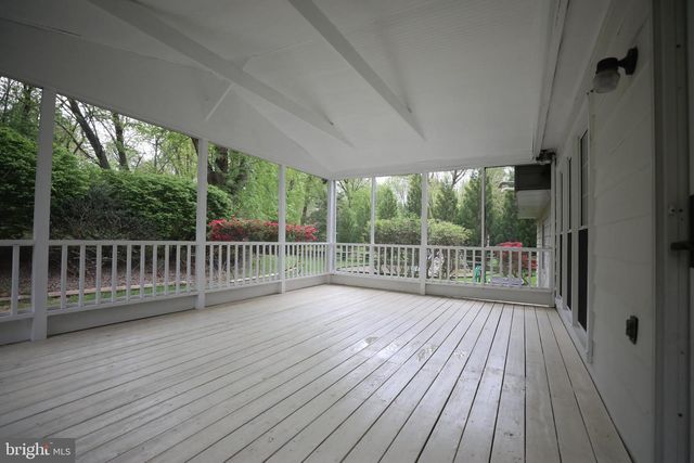 10052 COLEBROOK AVE, Potomac, MD 20854