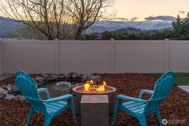 3949 NE Vista Del Rey Drive, East Wenatchee, WA 98802