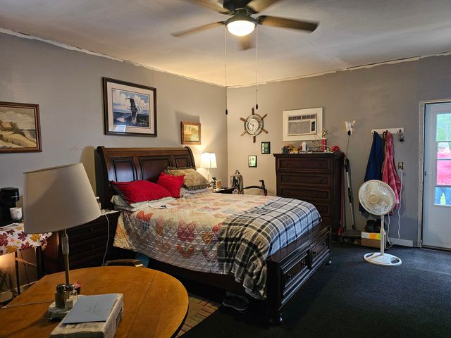 1695 Simonelli Road, Muskegon, MI 49445