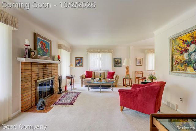 31728 Sheridan Drive, Beverly Hills, MI 48025