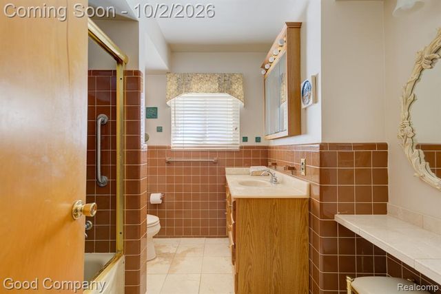 31728 Sheridan Drive, Beverly Hills, MI 48025