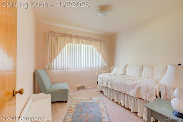 31728 Sheridan Drive, Beverly Hills, MI 48025