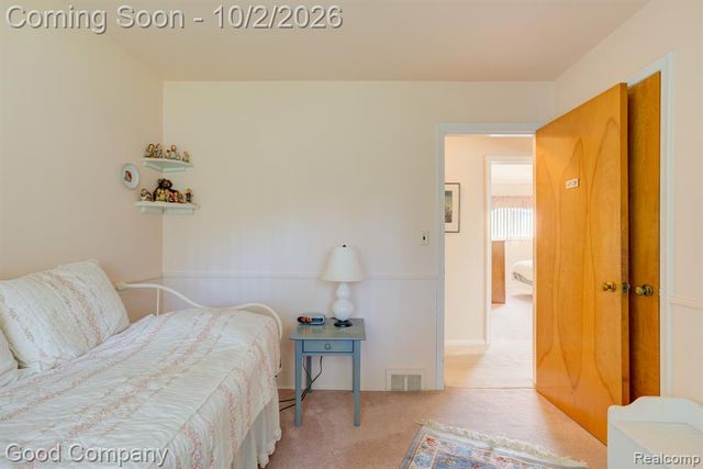 31728 Sheridan Drive, Beverly Hills, MI 48025