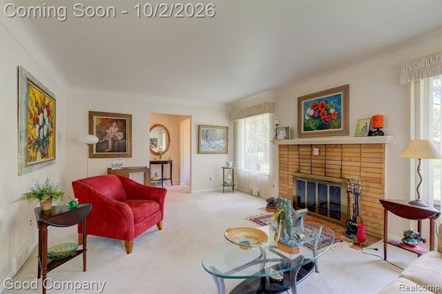 31728 Sheridan Drive, Beverly Hills, MI 48025