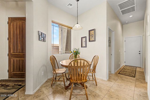 6202 E MCKELLIPS Road 190, Mesa, AZ 85215