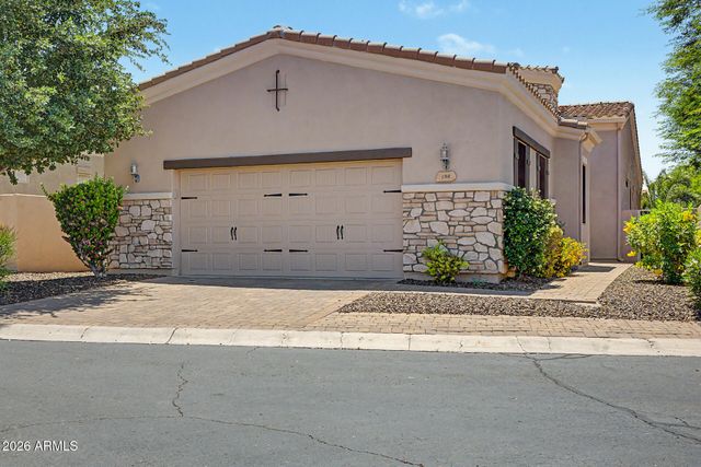 6202 E MCKELLIPS Road 190, Mesa, AZ 85215