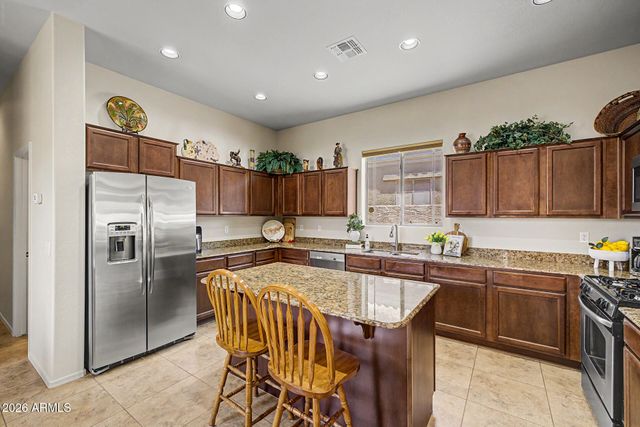 6202 E MCKELLIPS Road 190, Mesa, AZ 85215