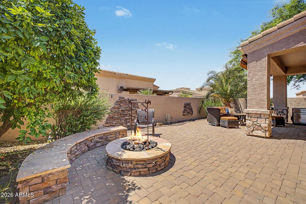 6202 E MCKELLIPS Road 190, Mesa, AZ 85215