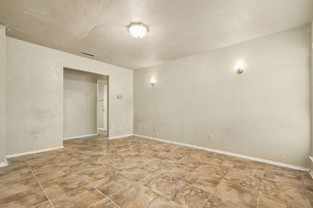 3432 Whippoorwill Lane, Irving, TX 75062