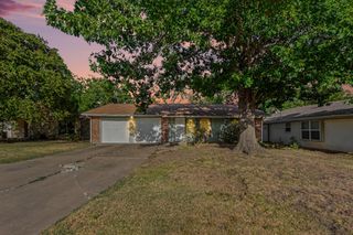 3432 Whippoorwill Lane, Irving, TX 75062