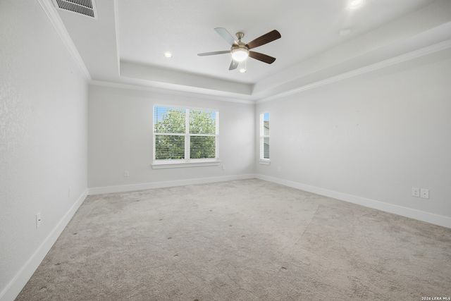 2560 Windle Ln, Seguin, TX 78155