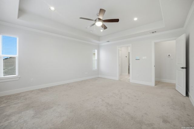 2560 Windle Ln, Seguin, TX 78155