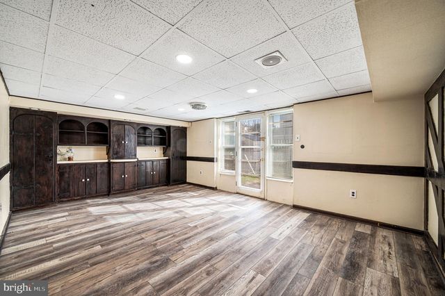 2720 S 76TH ST, Philadelphia, PA 19153