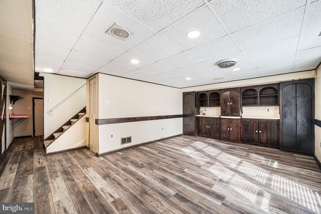 2720 S 76TH ST, Philadelphia, PA 19153