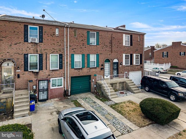 2720 S 76TH ST, Philadelphia, PA 19153