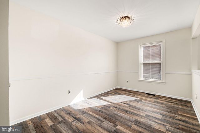 2720 S 76TH ST, Philadelphia, PA 19153