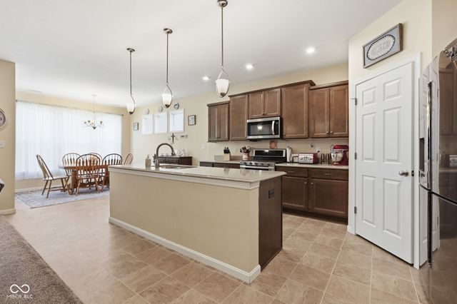 5728 Lyster Lane, Indianapolis, IN 46239