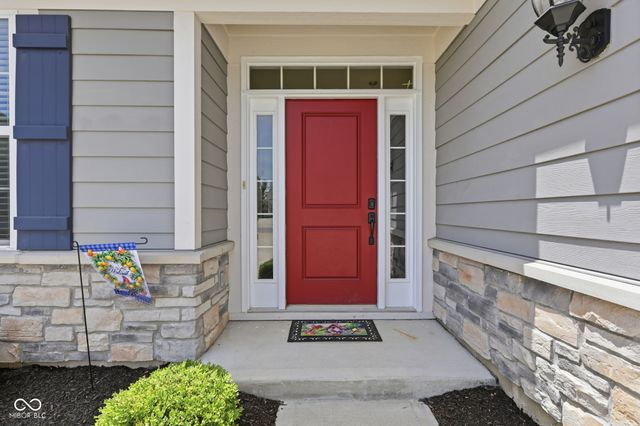 5728 Lyster Lane, Indianapolis, IN 46239