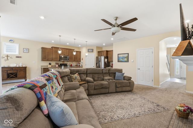 5728 Lyster Lane, Indianapolis, IN 46239