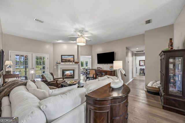 542 E Cardinal Circle, St. Marys, GA 31558