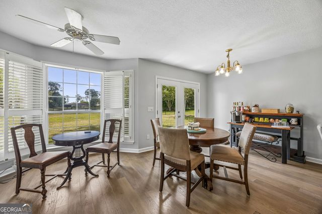 542 E Cardinal Circle, St. Marys, GA 31558