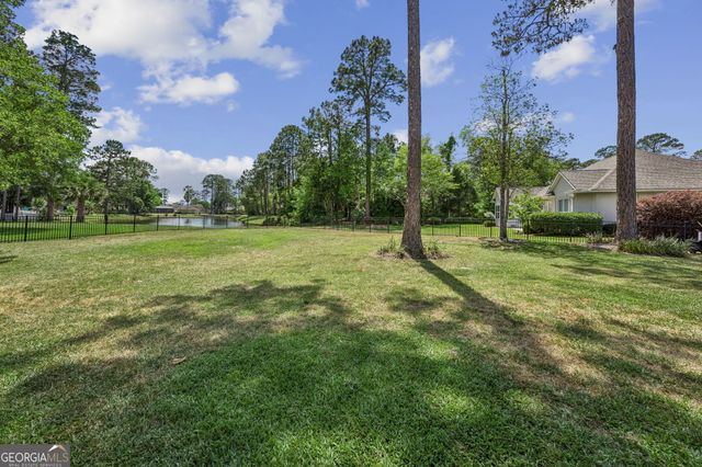 542 E Cardinal Circle, St. Marys, GA 31558