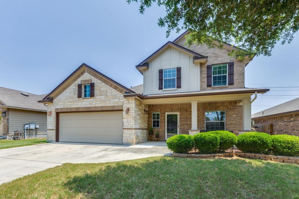 520 Bottle Brush DR, Kyle, TX 78640