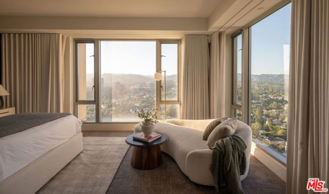 10727 Wilshire Boulevard PH2, Los Angeles, CA 90024