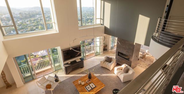 10727 Wilshire Boulevard PH2, Los Angeles, CA 90024