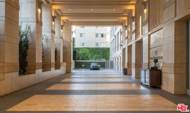 10727 Wilshire Boulevard PH2, Los Angeles, CA 90024