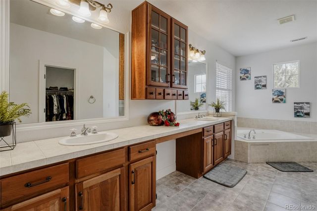 24476 E Fremont Drive, Aurora, CO 80016