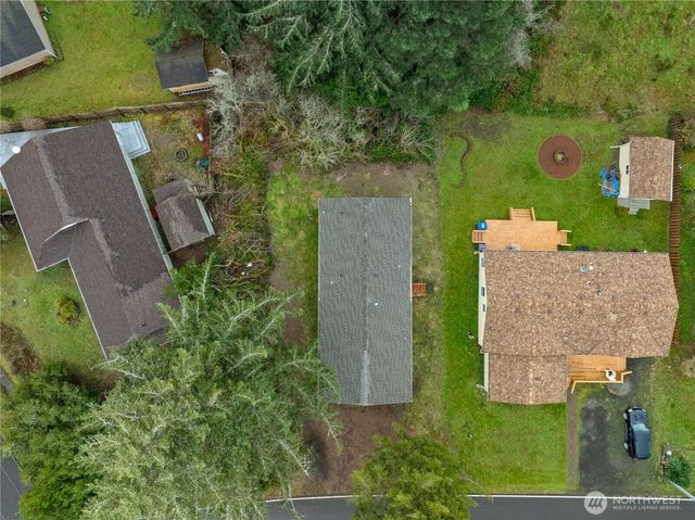 161 Polaris Boulevard SW, Ocean Shores, WA 98569