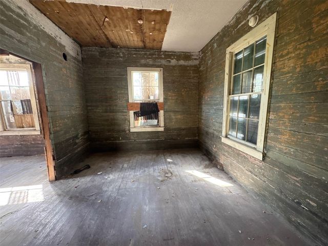 1220 34th Street, Galveston, TX 77550