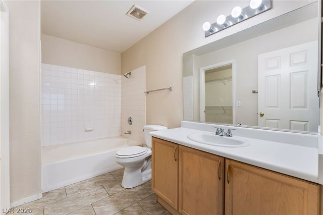 9648 Lame Horse Drive, Las Vegas, NV 89123