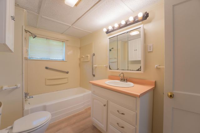 2895 Bulen Avenue, Columbus, OH 43207