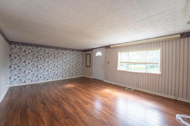 2895 Bulen Avenue, Columbus, OH 43207